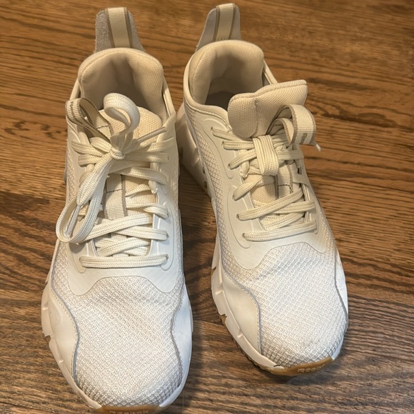 Reebok Galaxy 1 size 9 women’s shoes - Picture 4 of 9